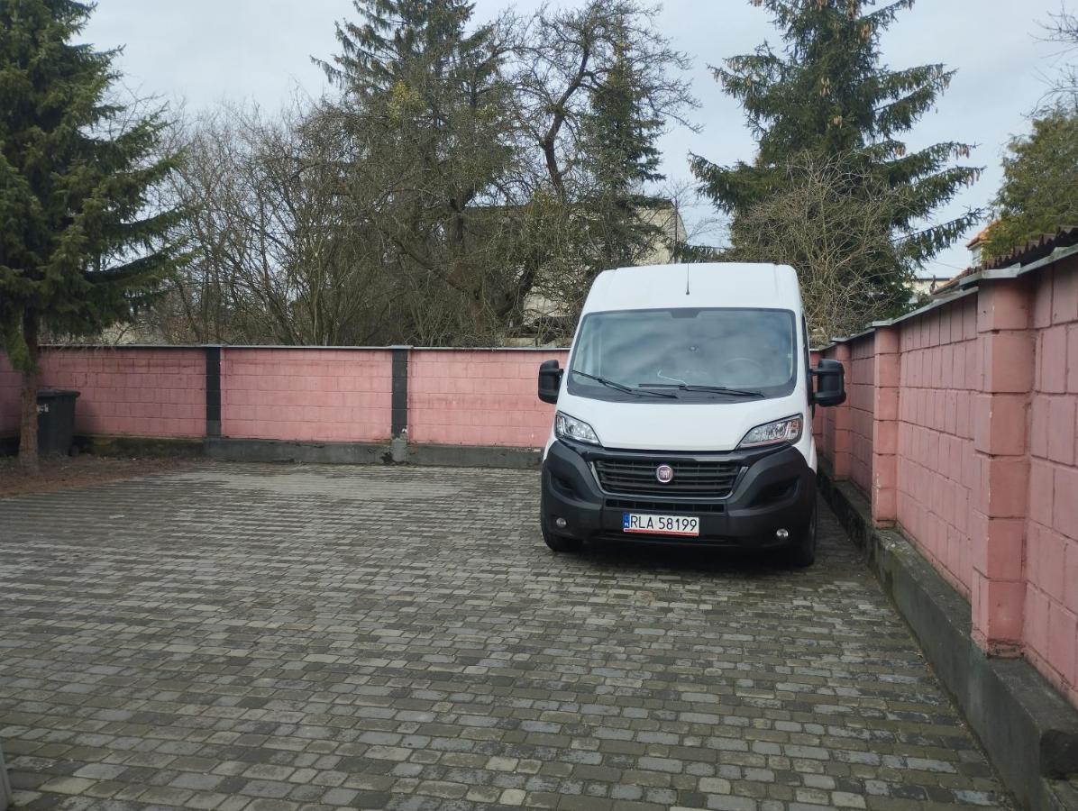 Pokoje Nad Pizzeria Poznan Ngoại thất bức ảnh