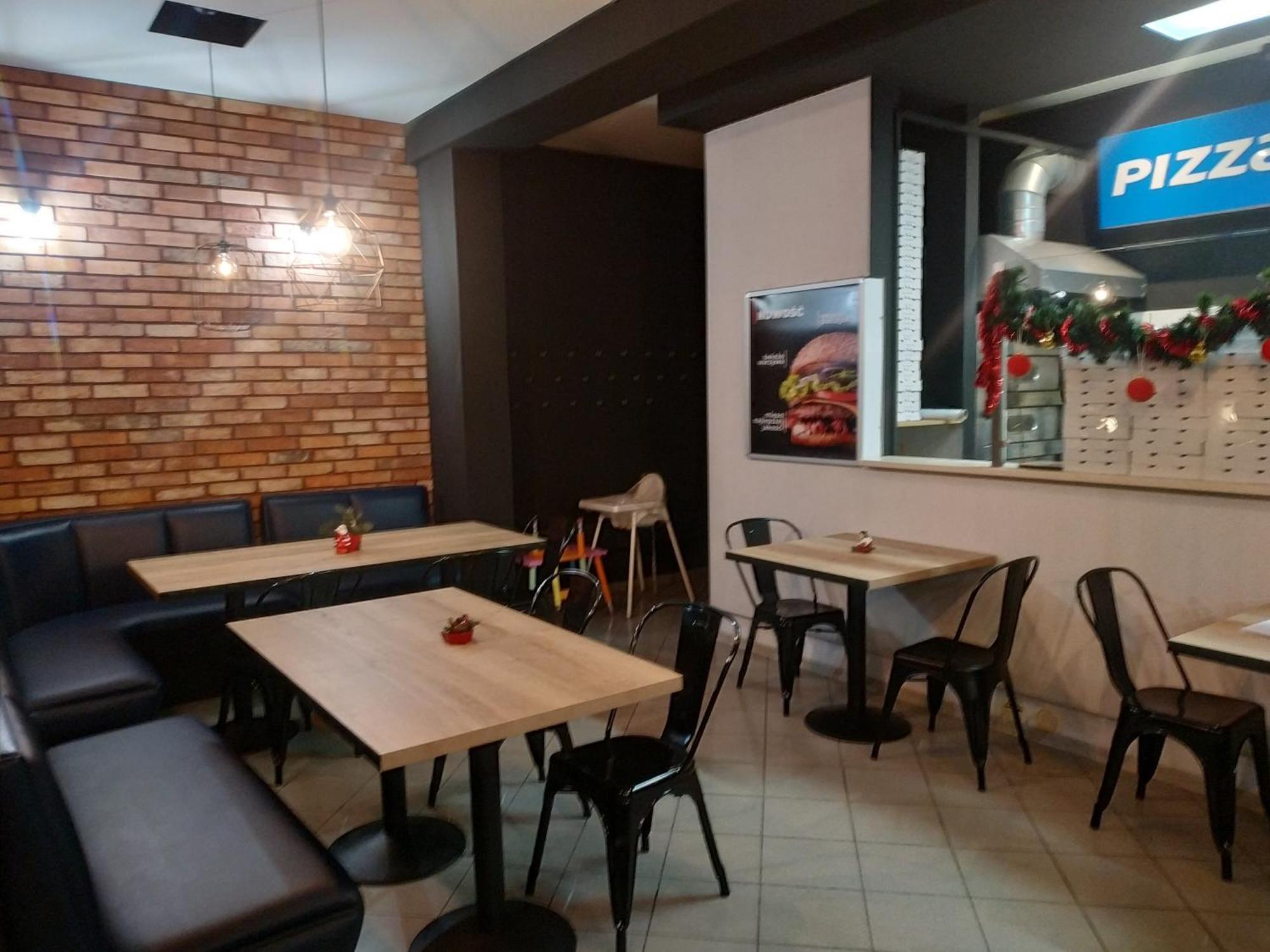 Pokoje Nad Pizzeria Poznan Ngoại thất bức ảnh